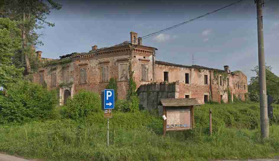 A Castel Liteggio fotografia dei ruderi dell'antico Castello.