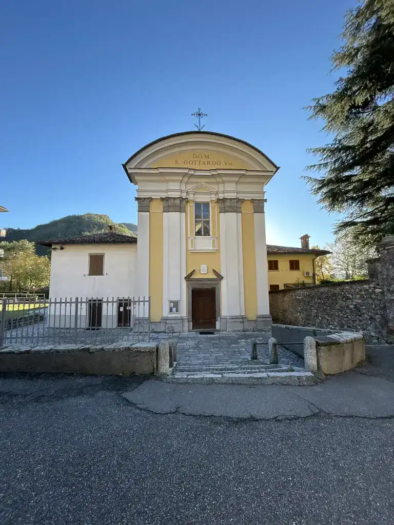 Chiesa di san Gottardo a Clanezzo - Fronte