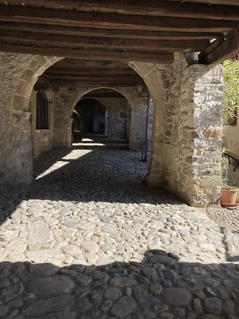 Via Porticata dall'Entrata