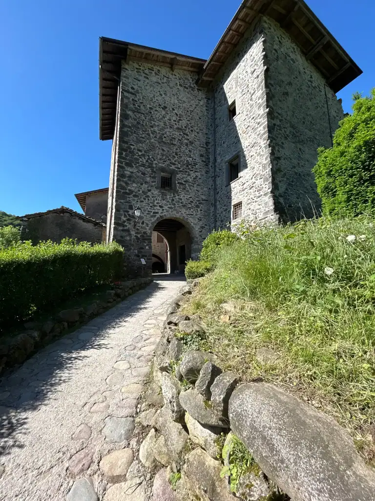 Casa Torre vista Esterna