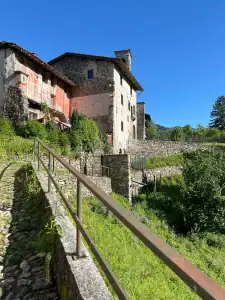 Oneta vista dall'esterno