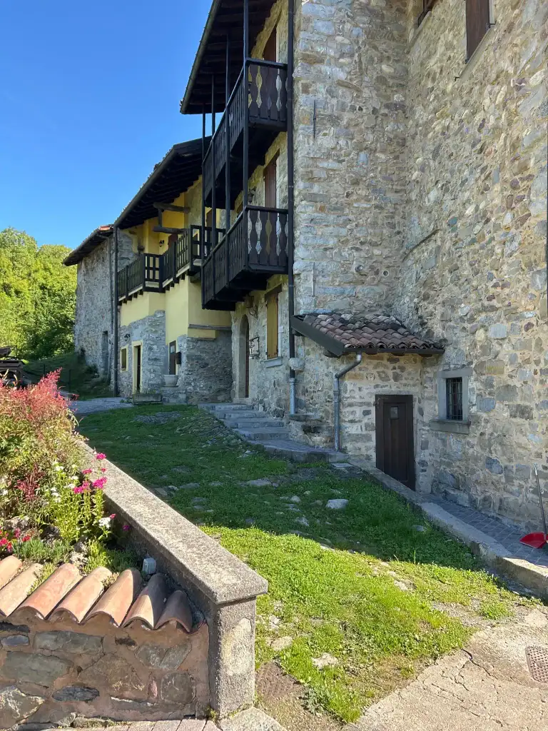 Interno Borgo Piazzalina