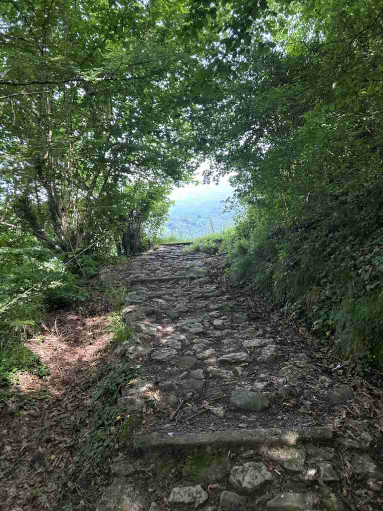 Mulattiera da Cornello verso Bretto da Cornello