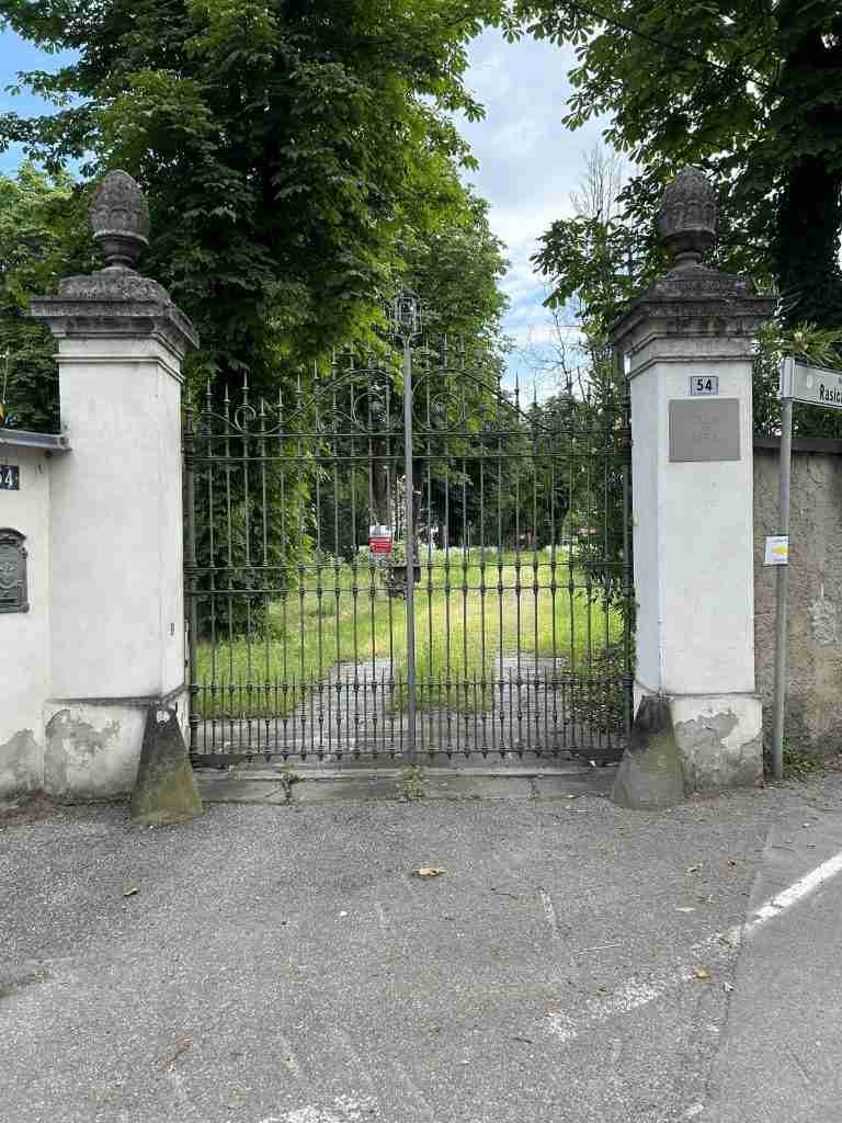 Accesso Ex Villa padronale "Villa Alta"