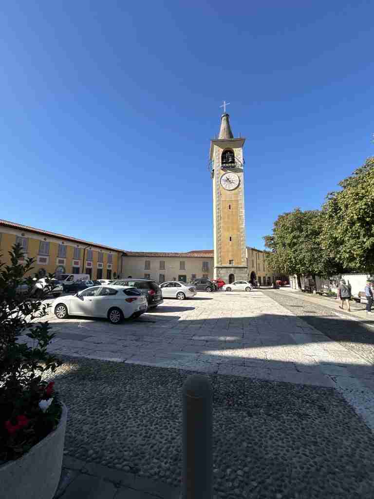 Campanile della Chiesa con copertura a cuspide