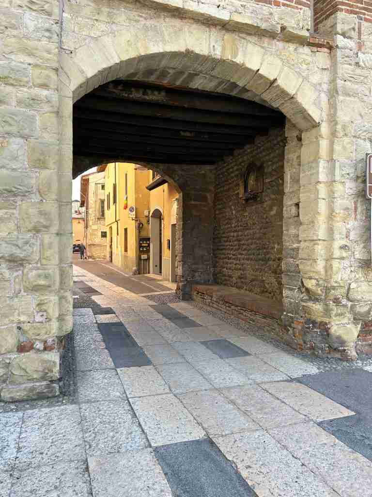 Sottopasso della Porta Moringhello