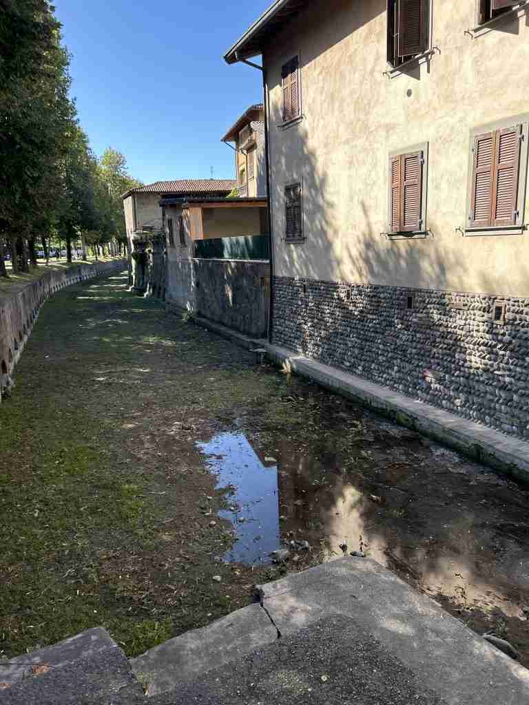 Fossato all'uscita da Porta Gnano