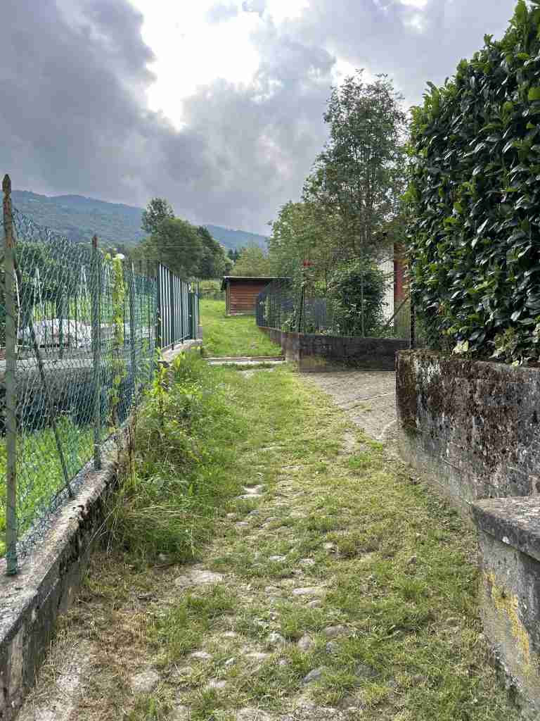 Grumo uscita del borgo verso località Bosco