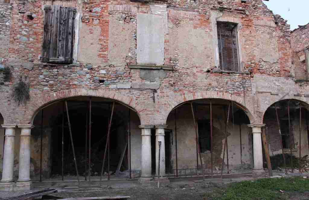 Castel Liteggio Corte Interna - Anno 2008