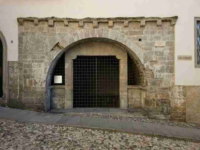 Fontana di San Michele in via Osmano (BG)