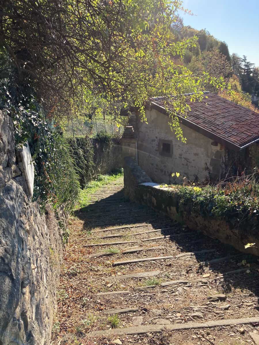 Scaletta Case Moroni (BG)