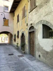 Via Pretura San Giovanni Bianco (BG)