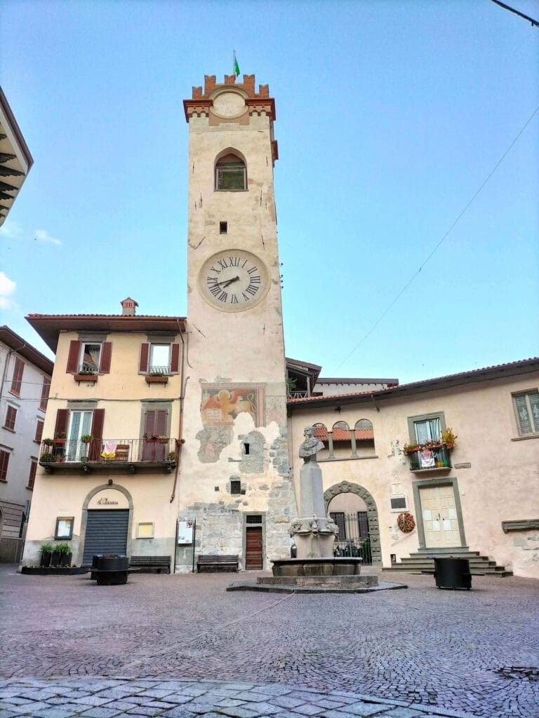 Torre Civica di Lovere (BG)